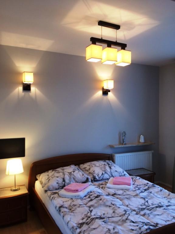 Apartament "Cleopatra 3" Z Miejscem Parkingowym, Faktury Vat Apartman Kielce Kültér fotó