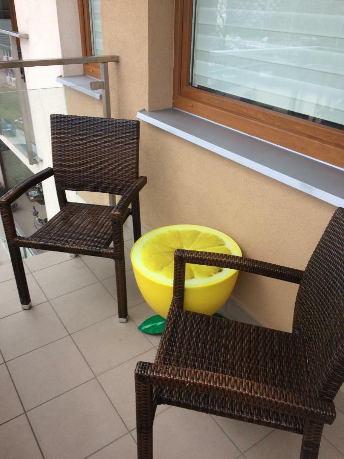 Apartament "Cleopatra 3" Z Miejscem Parkingowym, Faktury Vat Apartman Kielce Kültér fotó